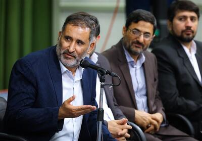 شعر حماسی قزوه برای وطن:   از این پس همه نام‌مان هست ایران   - تسنیم