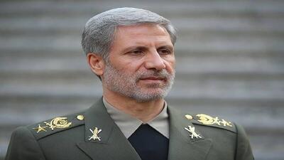 با امیر سرلشکر حاتمی، فرمانده کل ارتش بیشتر آشنا شوید + فیلم