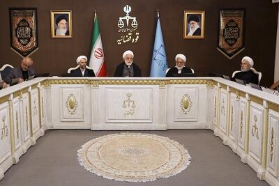 رئیس قوه قضائیه: ترامپ برای خودش شخصیت قائل نیست؛ پلشت، خبیث و رنگ عوض‌کن