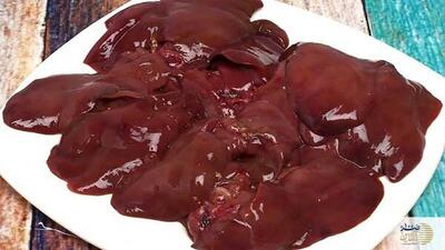 خطر مرگبار در خام خوردن قسمت مرغ/ از تب کریمه کنگو تا سیاه زخم