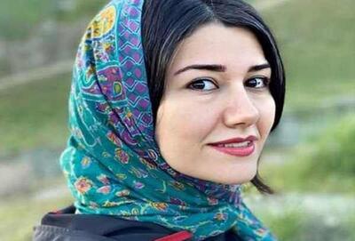نگاه روز | نیلوفر خواهر شاهرخ استخری : تصمیم گرفتم یه نقاشی با کلی رنگ‌های شاد بکشم و امروز که تموم شد واقعاً بهم حس خوبی داد و خوشحالم