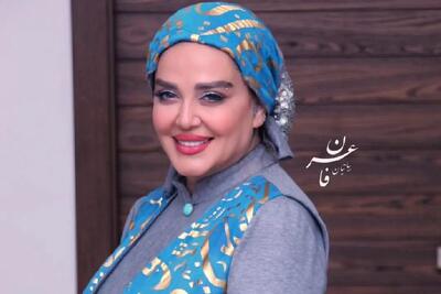 تصاویری از سبک استایل متفاوت بهاره رهنما با تم آبی خبرساز شد!