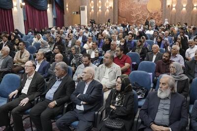 برگزاری گلریزان انجمن صرع اصفهان در هتل آسمان