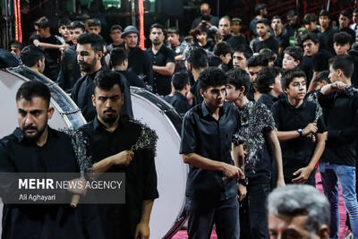 آستارا در شب چهارم محرم غرق در سوگ حسینی شد