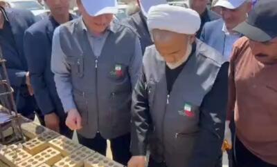 استاندار بوشهر دست به آجر و ملات شد