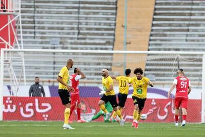 سه سرمربی خارجی آماده حضور در پرسپولیس!