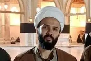 ظاهری متفاوت از چند روحانی در مراسم تشیع پیکر یک شهید/عکس
