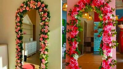 آینه با قاب گل مصنوعی؛ 15 ایده برای استایل کلاسیک و مدرن اتاق نشیمن