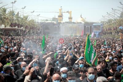 خادمان حرمین امام‌حسین(ع) و حضرت‌عباس(ع) مهیای میزبانی دسته عزاداری طویریج در روز عاشورا + فیلم