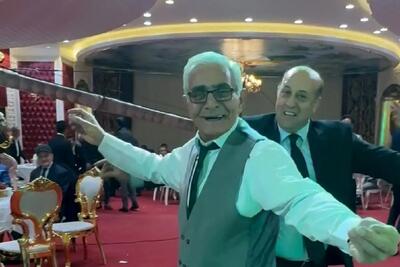 آواز شاد؛ پیرمردجمیل بایرامی تو عروسی پول بارون شد