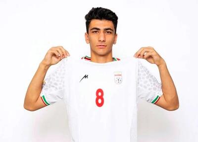 بیوگرافی کامل امیرمحمد رزاقی نیا بازیکن جدید استقلال + عکس های جدید - ویدائو مگ