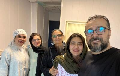 سپند امیرسلیمانی؛ در شرایط جنگی برای به دنیا آوردن پسرمان به یکباره سر از آمل درآوردیم (ویدیو)