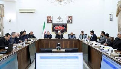 عارف: راهبرد دولت تقویت پرداخت تسهیلات برای اشتغال است