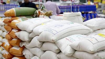 کالاهای اساسی به‌وفور در بازار موجود است