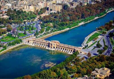 رهاسازی آب زاینده‌رود برای تأمین نیاز آبی باغات
