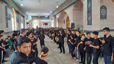 همایش احلی من العسل در اردستان