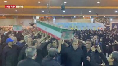 نگاهی به مزار ساده و مشترک دکتر سید مصطفی ساداتی با همسر ، دختران و پسر کوچکش +عکس و فیلم / آرامگاه خانوادگی دانشمند هسته ای شهید ایران