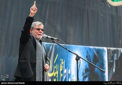 رجزخوانی کلامی زنجانی در حسینیه اعظم - تسنیم