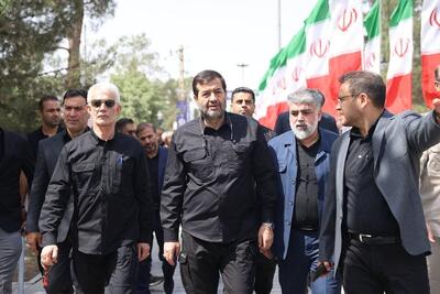حضور وزیر ورزش و جوانان در مراسم تجدید میثاق با شهدای حملات رژیم صهیونسیتی