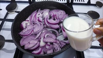 من این غذا را با ۲ تا پیاز درست کردم… حالا همسرم فکر میکنه من رستوران باز کردم!