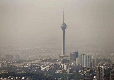 گردوغبار در تهران ماندنی شد