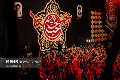 عزاداری شب هفتم محرم در هیئت خادم‌الرضا(ع) قم