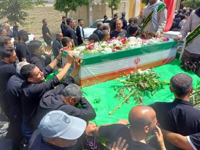تشییع باشکوه پیکر شهید اکبر چگینی در کرج انجام شد
