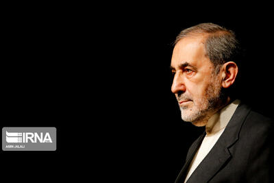 ولایتی: ملت ایران هرگز تسلیم نخواهد شد