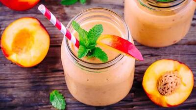 طرز تهیه اسموتی هلو و شلیل