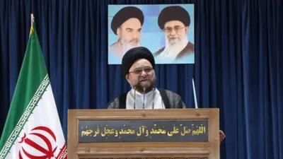 امام جمعه اصغهان: فریادهای «مرگ بر آمریکا» و «مرگ بر اسرائیل» دشمنان را شکست داد