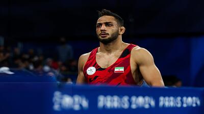 آذرپیرا ملی‌پوش کشتی آزاد ایران در جهانی زاگرب شد - پارس فوتبال