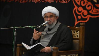 صبر و استقامت مهمترین درس مکتب سید الشهداء
