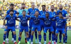 مشتریان کاپیتان استقلال به صف شدند