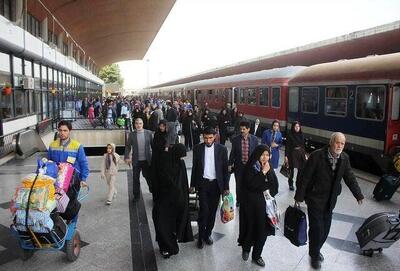 قطارهای فوق‌العاده برای تاسوعا و عاشورا