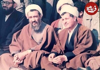 عکس/ آیت الله موحدی کرمانی در کنار هاشمی رفسنجانی ۵۵ سال پیش | اقتصاد24