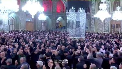 عزاداری تاسوعای حسینی در حرم مطهر رضوی رواق امام خمینی (ره) + فیلم