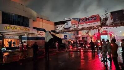 آتش‌سوزی گسترده در یک مجتمع تجاری درگهان مهار شد
