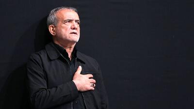 حضور رئیس جمهور در مراسم عزاداری حسینی شهر تبریز  + عکس