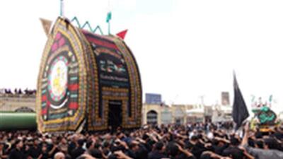 برگزاری آیین سنتی نخل‌برداری عاشورا در استان یزد