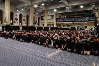 عزاداریِ شام غریبان حسینی در حسینیهٔ امام خمینی(ره) به روایت تصویر