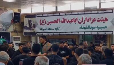 سینه‌زنی سنتی ظهر عاشورا در حسینیه سیدالشهدا (ع) گناوه
