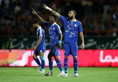 روزبه چشمی به تهران نمی آید!