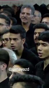 ببینید؛ همخوانی «دوباره می‌سازمت وطن» در هیاتی در یزد