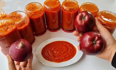 طرز تهیه سس کچاپ با سیب قرمز و پیاز / روشی طبیعی و خوشمزه