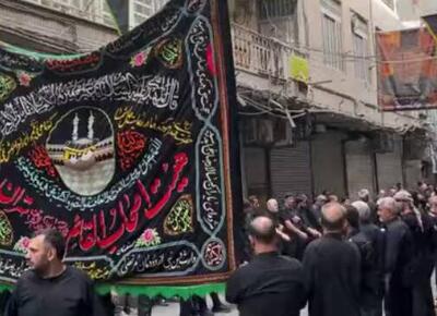 فیلم/ عزاداری بازاریان تهران در روز شهادت امام سجاد(ع)