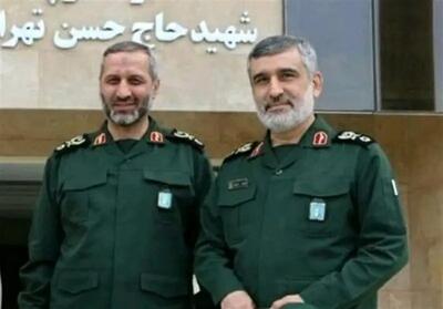 پیام خانواده شهید حاجی‌زاده به فرمانده جدید هوافضای سپاه؛ انگشتر جدید به سردار موسوی اهدا شد