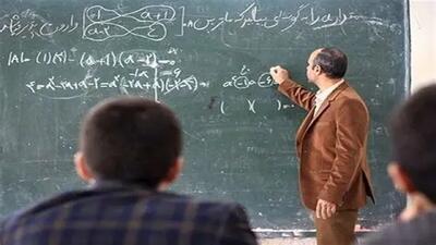 ناراحتی معلمان حق التدریس از وضعیت نامناسب حقوق و بیمه