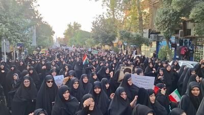 اجتماع بزرگ زینبیون در گلستان