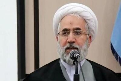با هر فردی که با دشمن همکاری کرده باشد، طبق قانون برخورد خواهد شد