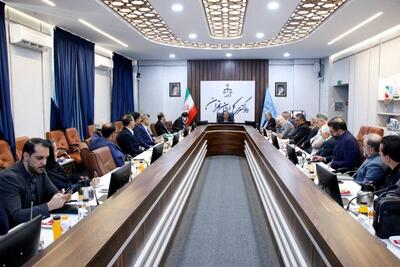 معاون قضایی دادگستری استان تهران: کالا‌های خطرناک و اشتعالزا باید به سرعت از گمرکات ترخیص شوند/ سازمان‌های متولی واردات و صادرات به وظایف قانونی خود در حوزه ترخیص کالا‌ها عمل کنند